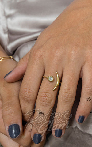 Amano Studio Waning Crescent Ring model Amano Studio Waning Crescent Ring model