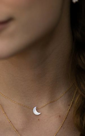 Amano Studio Mother Of Pearl Moon Neckace model Amano Studio Mother Of Pearl Moon Neckace model