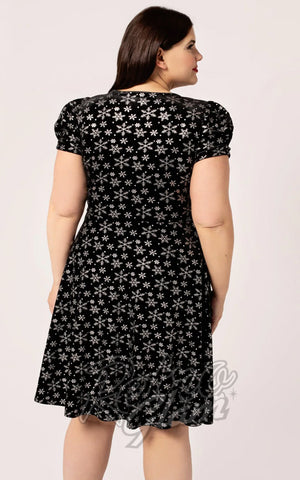 Hell Bunny Eve Dress in Snowflakes on Black Velvet plus sized back Hell Bunny Eve Dress in Snowflakes on Black Velvet plus sized back