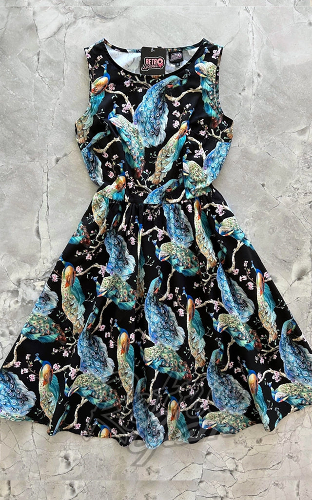 Retrolicious Vintage Dress in Peacock Print - L & 1XL left Retrolicious Vintage Dress in Peacock Print - L & 1XL left