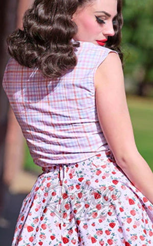 Retrolicious Bow Top in Plaid back Retrolicious Bow Top in Plaid back