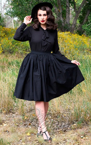 Retrolicious Helen Retro Blouse in Black pinup Retrolicious Helen Retro Blouse in Black pinup
