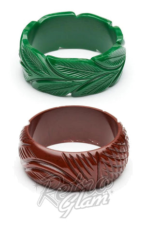 Splendette Heavy Carve Wide Fakelite Bangle Splendette Heavy Carve Wide Fakelite Bangle