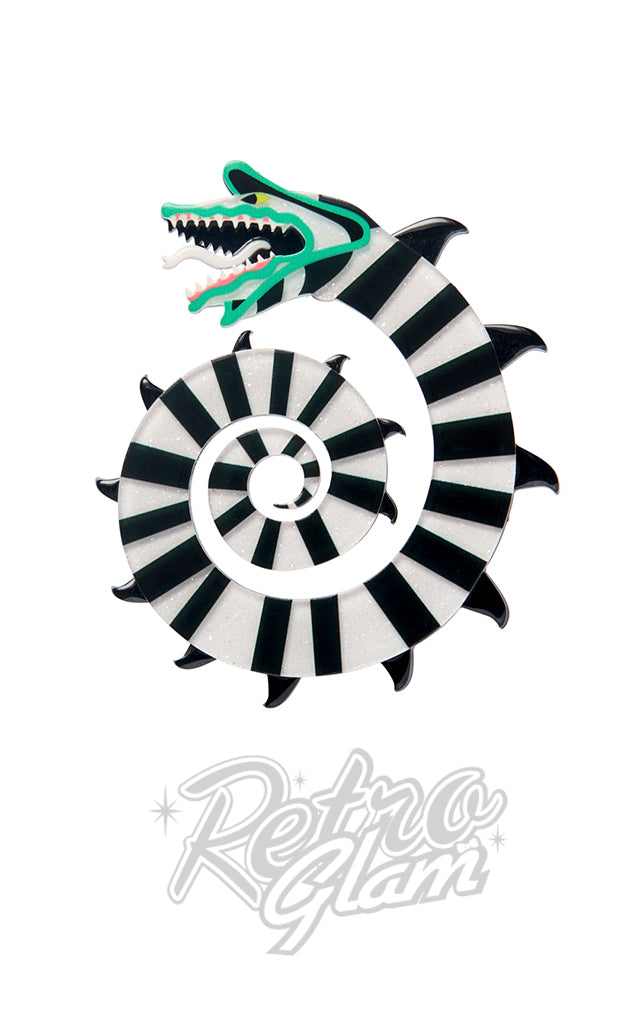 Erstwilder Sandworm Brooch