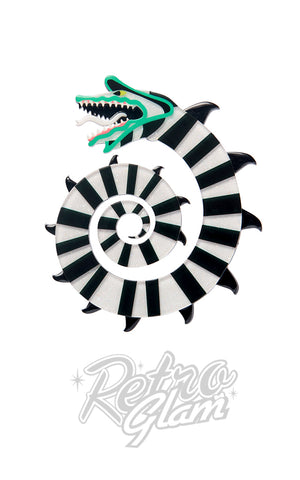 Erstwilder Sandworm Brooch