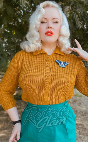 Mak Cropped Cardigan Sweater with Collar in Bronze pinup