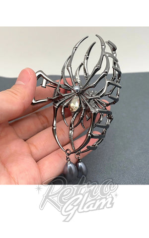 Large Spider Claw Hair Clip in Gun Metal gunmetal