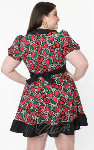 Smak Parlour X Hello Kitty Strawberry & Floral Dress - L  left only